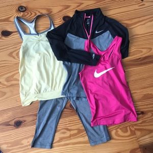 Nike size m matching set for girls